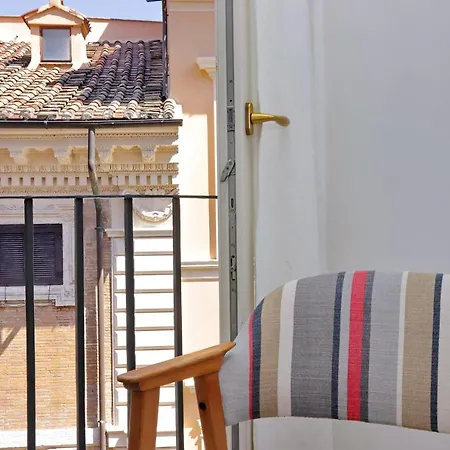Ych-Penthouse Fiammetta A Piazza Navona Apartment Rome Exterior photo